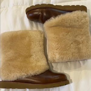 UGG Maylin Cognac Brown Leather Boot w/!Cream Fur